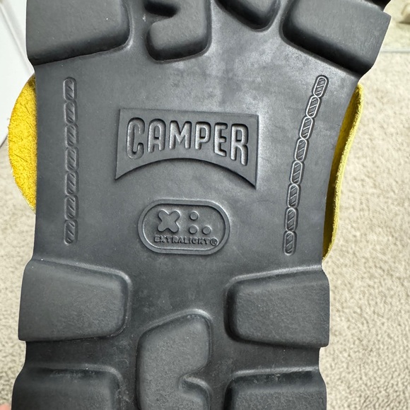 Camper Yellow Slides - Picture 6 of 7